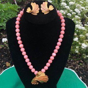 AVON DRAPED ELEGANCE CONVERTIBLE NECKLACE AND CLIP EARRINGS CORAL VINTAGE 1990